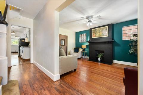 2430 Saranac Ave, Pittsburgh, PA 15216 photo 3