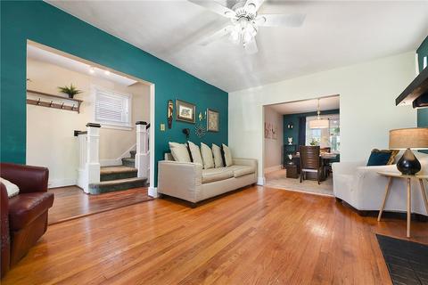 2430 Saranac Ave, Pittsburgh, PA 15216 photo 4