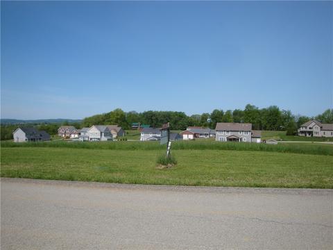 772 Victoria Way, Derry, PA 15627