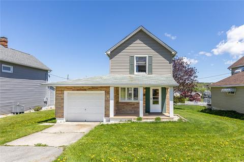 33 6th St, Cairnbrook, PA 15924