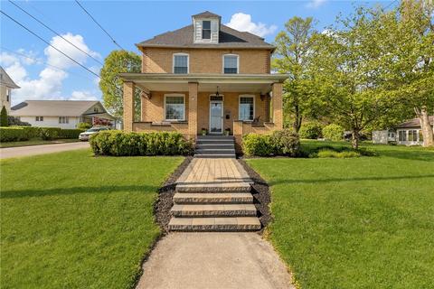 624 5th St, Patterson Heights, PA 15010