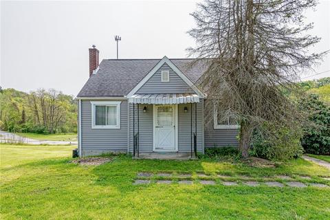 209 Maple St, Rillton, PA 15678