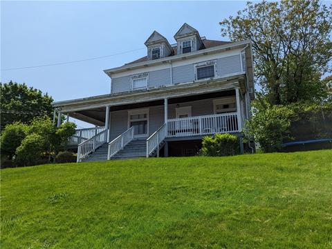 502 Mitchell Ave, Clairton, PA 15025 photo 2