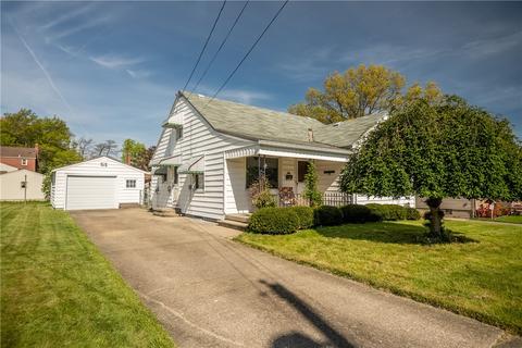 810 Spencer Ave, Sharon, PA 16146