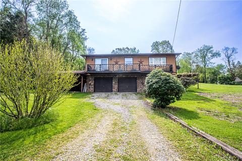 115 S Morgantown St, Fairchance, PA 15436