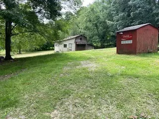 686 Boyd Rd, Sandy Lake, PA 16145