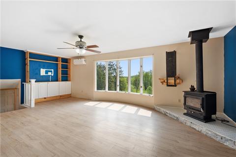 348 Mccleary Rd, Hookstown, PA 15050 photo 6