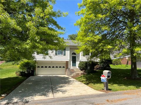 19 Countryside Ct, North Strabane, PA 15317