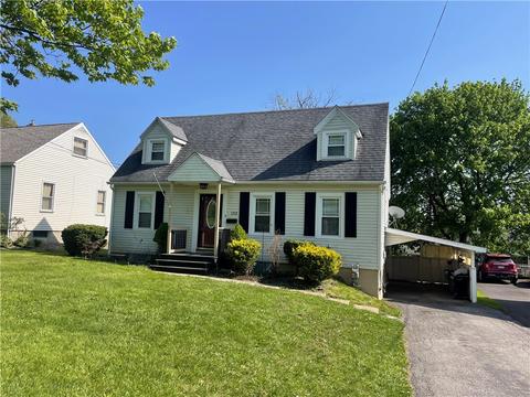 103 W Clen Moore Blvd, New Castle, PA 16105