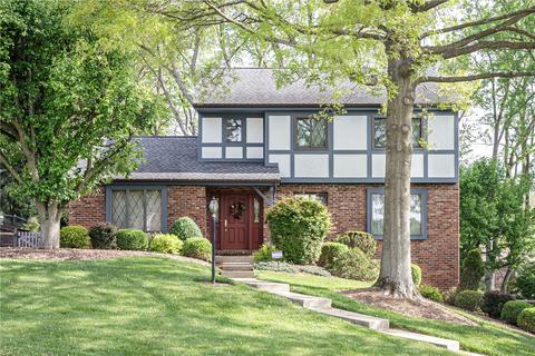 1185 Airedale Dr, Bethel Park, PA 15102