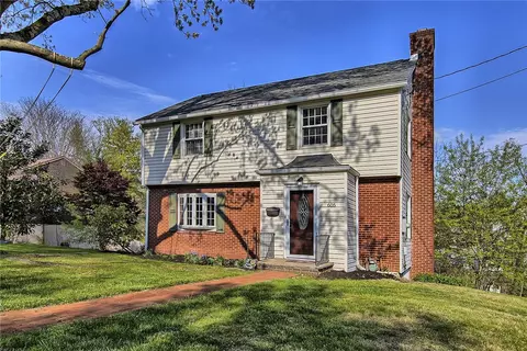 605 Brushton, Greensburg, PA 15601