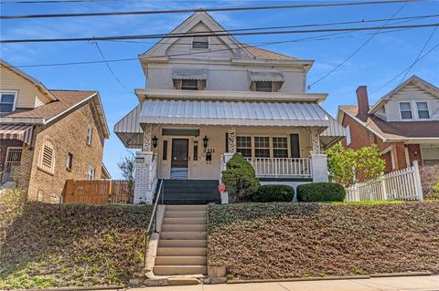 2321 Pioneer Ave, Brookline, PA 15226