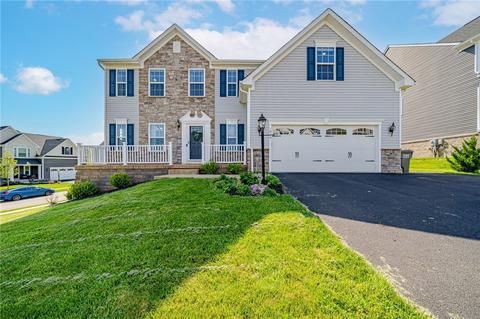 1016 Weatherburn Dr, Valencia, PA 16059