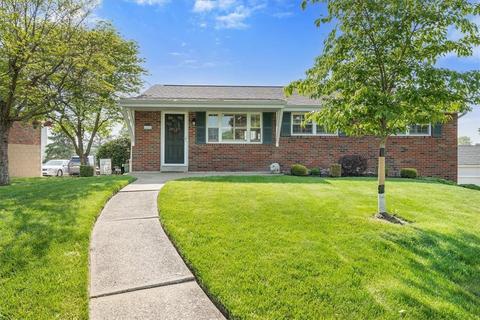 636 Magnus Ln, Coraopolis, PA 15108