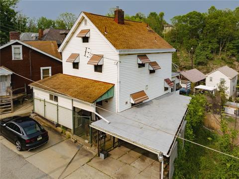 3314 Savoy St, Pittsburgh, PA 15212