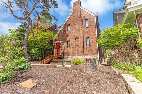 1462 Tolma Ave, Pittsburgh, PA 15216