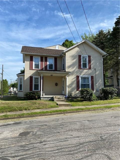 2 Elizabeth St, Greenville, PA 16125