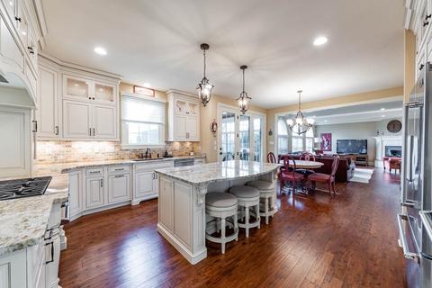 145 Majestic Dr, Mars, PA 16046 photo 14