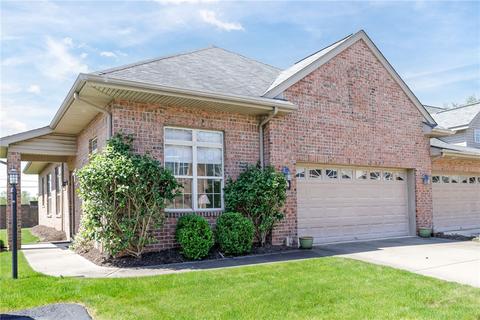 2006 Bandek Ln, Lawrence, PA 15055