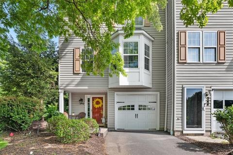 346 Winners Cir, North Strabane, PA 15317