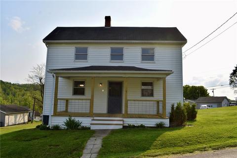 9 7th St, Claysville, PA 15323