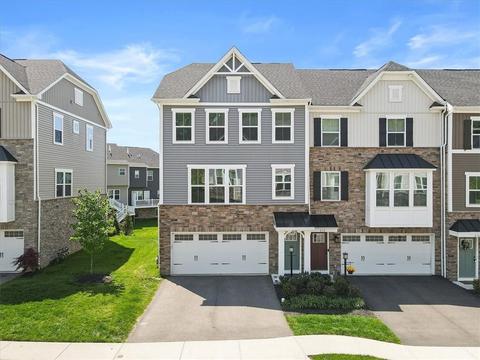 210 Olivia Way, Pittsburgh, PA 15237