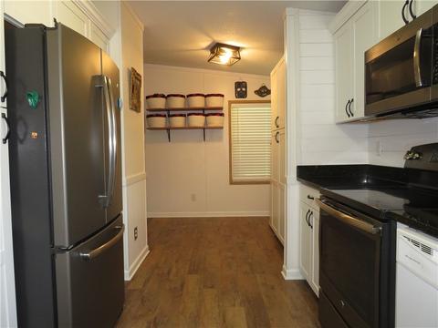 124 Eagle Pointe Ests, New Eagle, PA 15067 photo 12