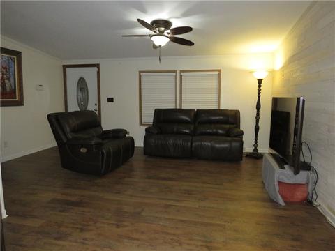 124 Eagle Pointe Ests, New Eagle, PA 15067 photo 8