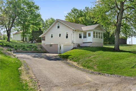 227 Naugle Rd, Beaver Falls, PA 15010