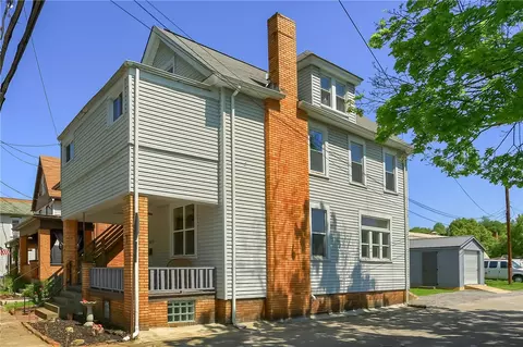 615 4th Ave, New Brighton, PA 15066