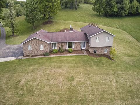 112 W Patterson, North Strabane, PA 15330