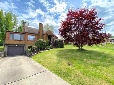 560 Center Hill Rd, Pittsburgh, PA 15239