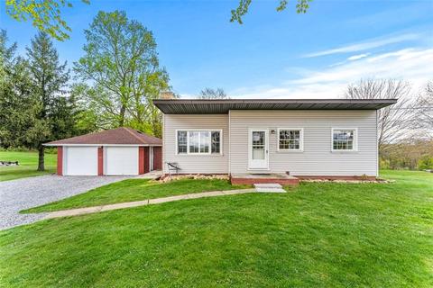 605 Harmony Baptist Rd, New Castle, PA 16101