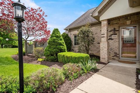 1401 Grand Cypress Ln, Presto, PA 15142