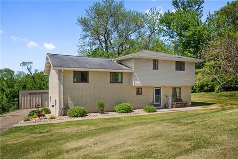 936 Peairs Rd, Elizabeth, PA 15037