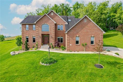 810 Rembrandt Cir, Irwin, PA 15642
