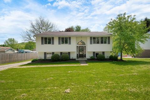 103 Woodridge Dr, Cranberry Township, PA 16066