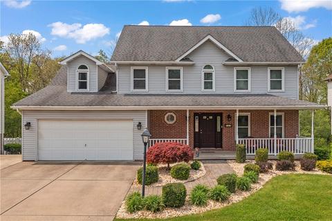711 Lindenwood Dr, Coraopolis, PA 15108