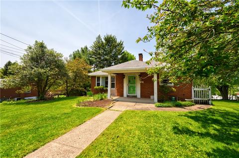 4676 Robert Dr, Bethel Park, PA 15102