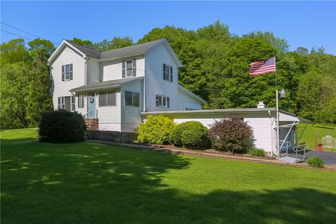 1037 Wampum New Galilee Rd, New Galilee, PA 16141