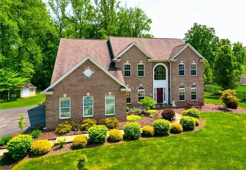 2310 Broomsage Ct, Export, PA 15632