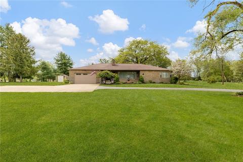 5275 Tuscarawas Rd, Beaver, PA 15009