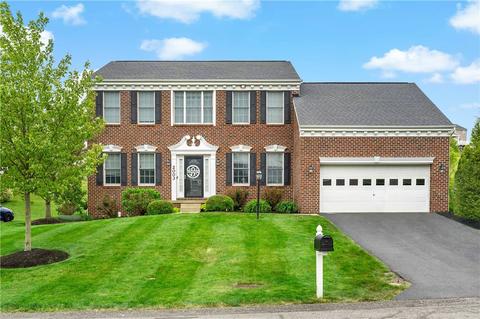 2003 White Oak Cir, Canonsburg, PA 15317