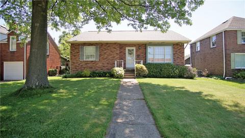 1406 Union Ave, Natrona Heights, PA 15065