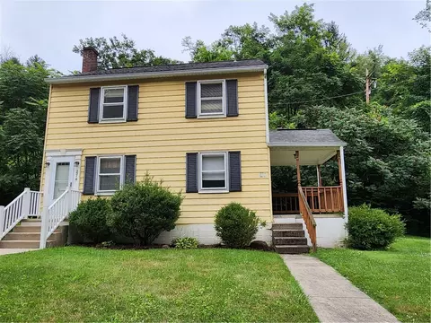 274 Southmont Blvd, Johnstown, PA 15905