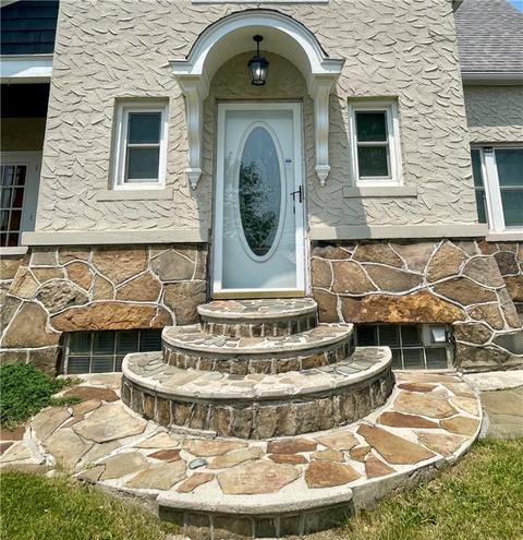 809 9th St, Windber, PA 15963 photo 5