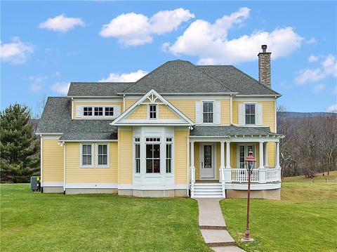 1118 Griffith Rd, Ligonier, PA 15658