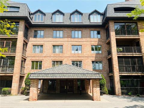 2525 Greensburg Pike #201, Pittsburgh, PA 15221