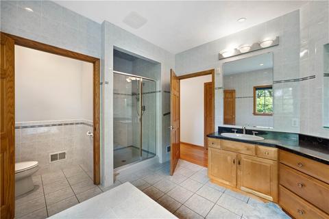 1009 Hunt Club Ct, Export, PA 15632 photo 22
