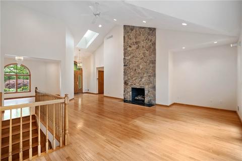 1009 Hunt Club Ct, Export, PA 15632 photo 6